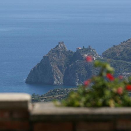 Resort Borgo San Rocco Savoca Exterior foto