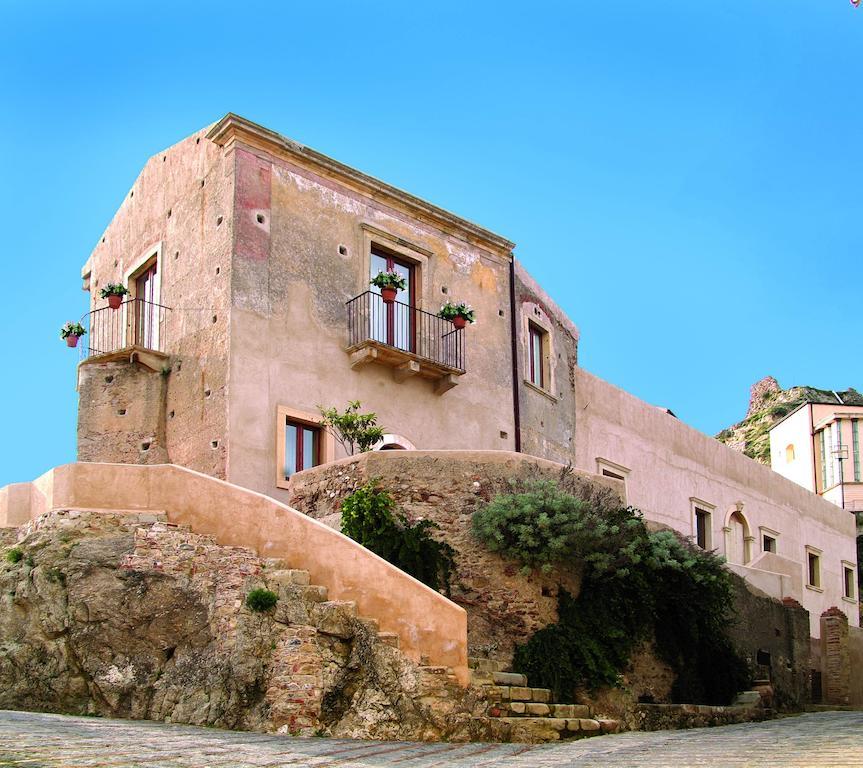 Resort Borgo San Rocco Savoca Exterior foto