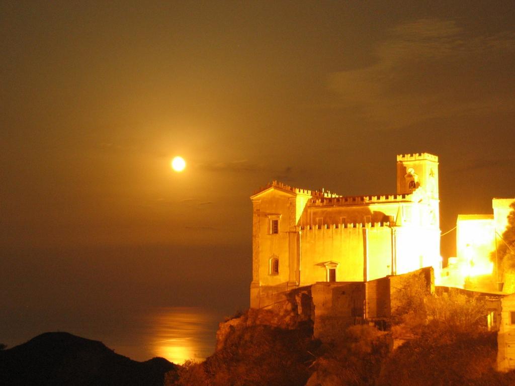 Resort Borgo San Rocco Savoca Exterior foto
